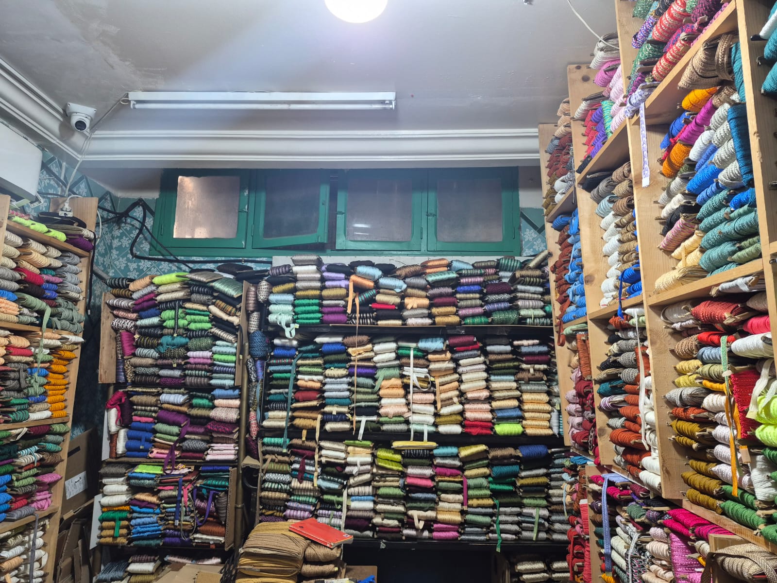 Petit magasin textile typique